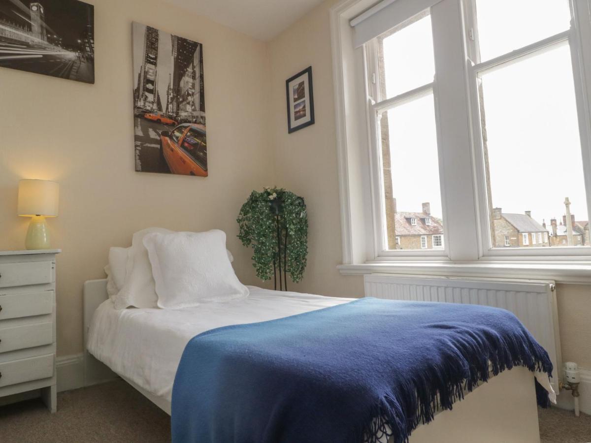1 Abbey Court Apartment Sherborne  Ngoại thất bức ảnh